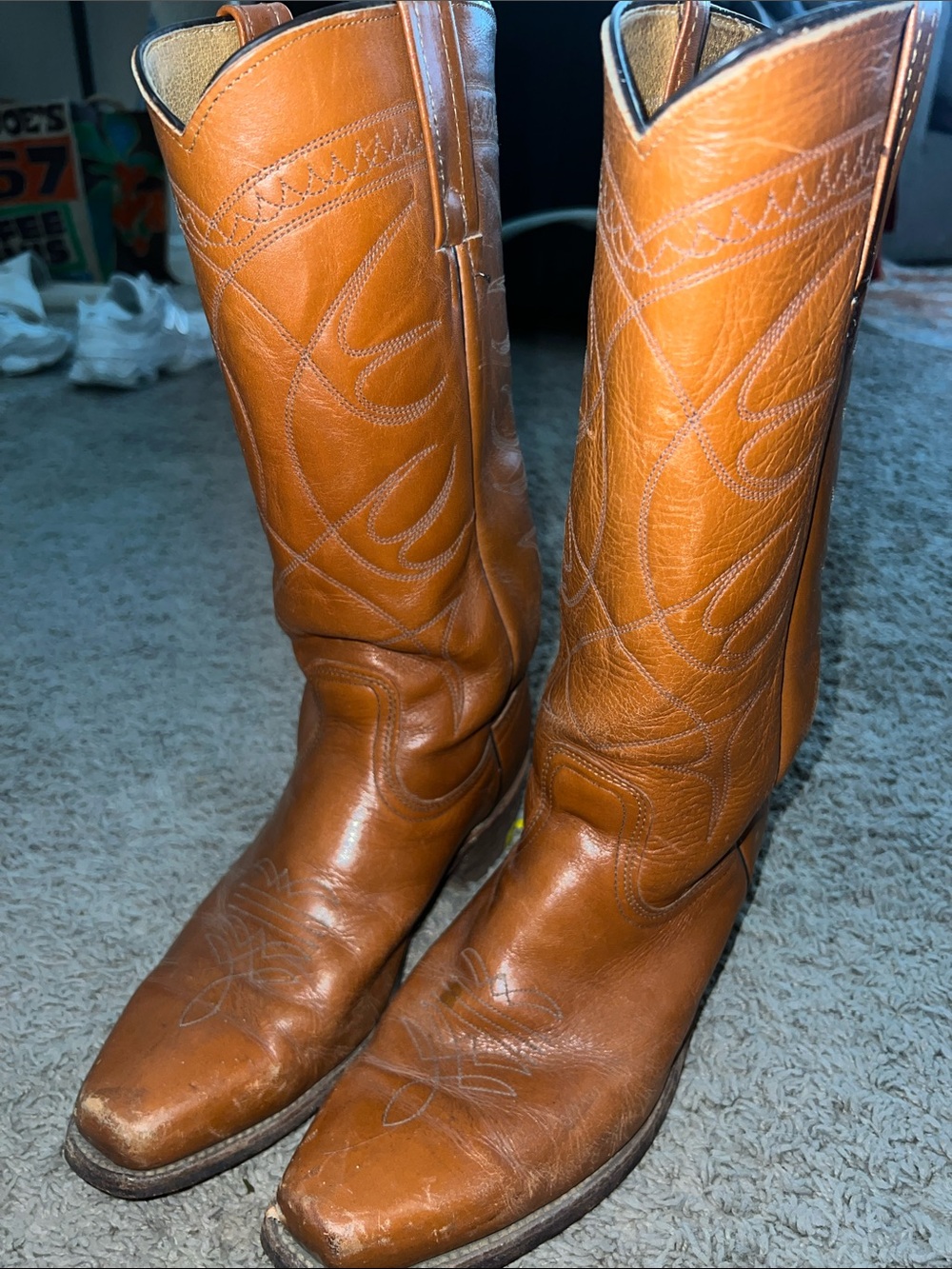 White Label Vintage Cognac Leather Western FRYE Boots